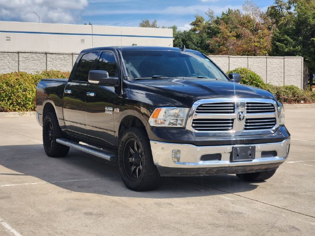 Used 2017 RAM 1500 Lone Star RWD image 3