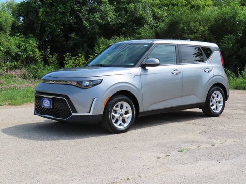 Certified 2024 Kia Soul LX w/ Option Group 015 FWD image 23