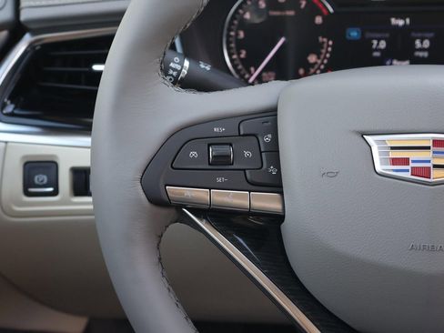 New 2025 Cadillac XT6 Premium Luxury w/ LPO, Floor Liner Package image 21