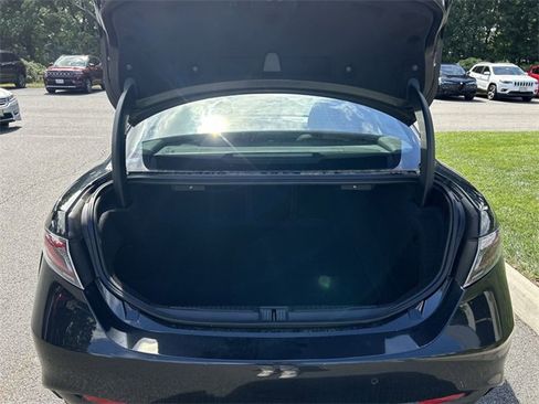 New 2025 Alfa Romeo Giulia AWD w/ Driving Assist Package image 17