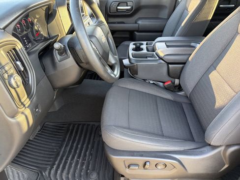 Certified 2022 Chevrolet Silverado 1500 Custom RWD image 20