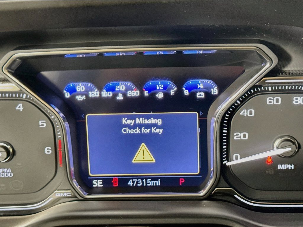 Used 2021 GMC Yukon Denali RWD image 15