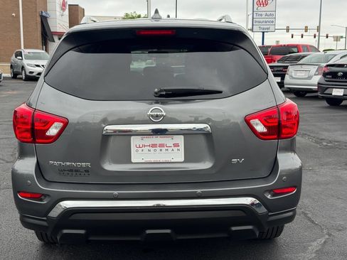 Used 2020 Nissan Pathfinder SV FWD image 6