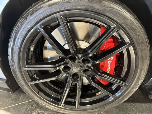 Used 2020 Ford Mustang Shelby GT500 w/ Technology Package image 10