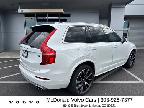 Used 2021 Volvo XC90 T6 Momentum w/ Climate Package AWD/4WD image 4