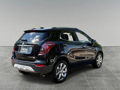 Used 2019 Buick Encore Essence w/ Experience Buick Package image 10