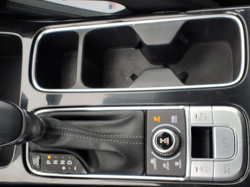 Used 2021 Kia Telluride S image 27