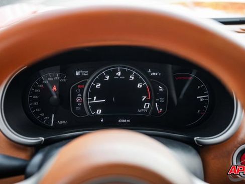 Used 2014 SRT Viper GTS w/ GTS Laguna Interior Package RWD image 9