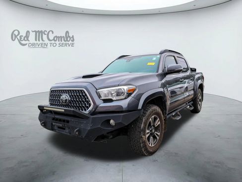 Used 2019 Toyota Tacoma TRD Sport AWD/4WD image 1