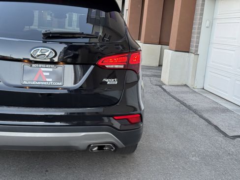Used 2018 Hyundai Santa Fe Sport w/ 2.4L Value Package 02 image 6
