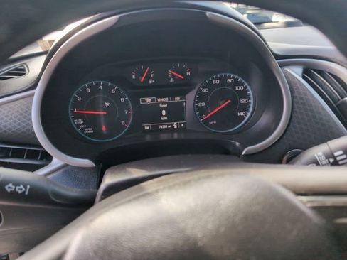 Used 2017 Chevrolet Malibu LS image 19