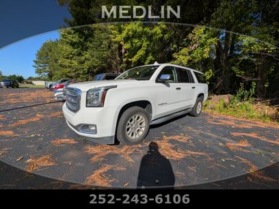 Used 2019 GMC Yukon XL SLT
