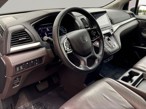 Used 2018 Honda Odyssey EX-L image 17