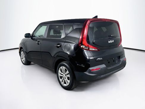 Used 2022 Kia Soul LX FWD image 28