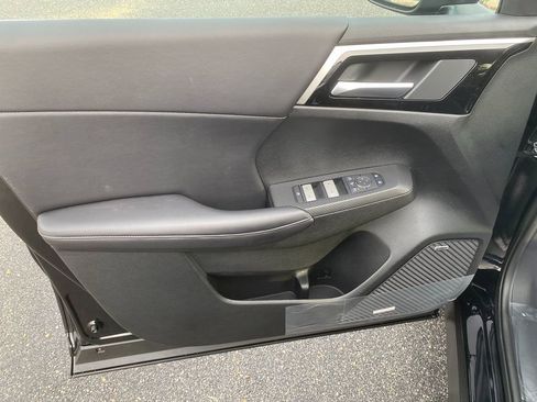 New 2026 Mitsubishi Outlander SE image 11