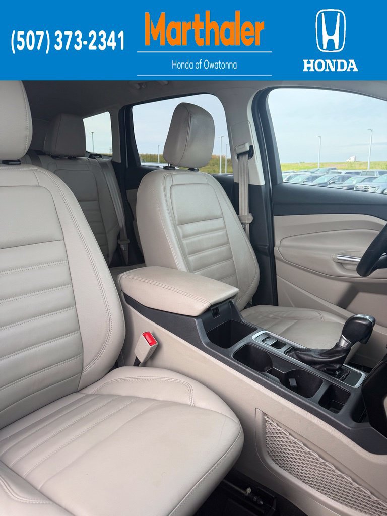 Used 2018 Ford Escape Titanium w/ Ford Safe & Smart Package AWD/4WD image 20