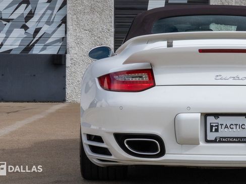 Used 2012 Porsche 911 Turbo image 14