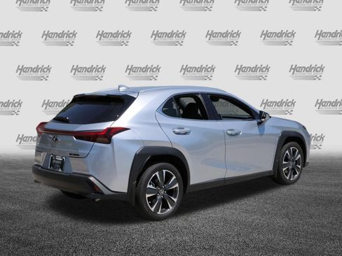 Used 2026 Lexus UX 300h FWD image 9