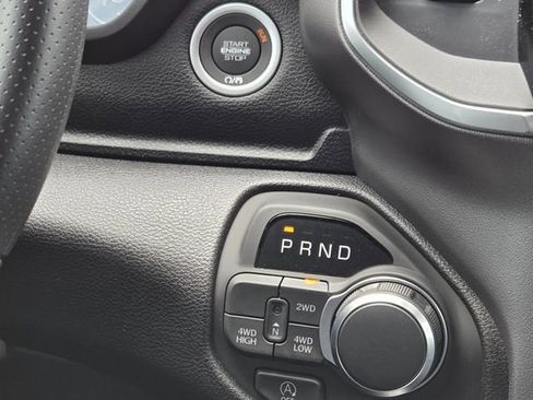 New 2026 RAM 1500 Express AWD/4WD image 19