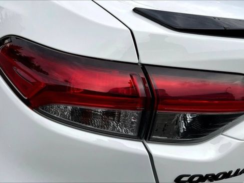 Used 2024 Toyota Corolla Sedan w/ SE Convenience Package FWD image 20