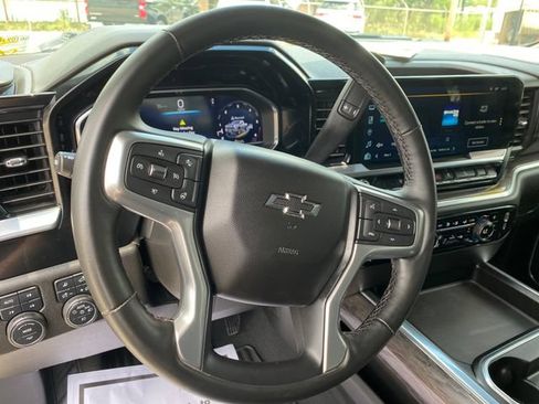 Used 2025 Chevrolet Silverado 2500 LTZ w/ Trail Boss Package AWD/4WD image 11