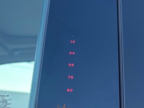 Used 2021 Lincoln Navigator L Reserve w/ Luxury Package image 16