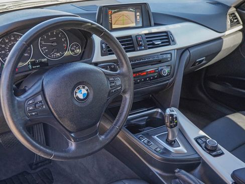 Used 2015 BMW 320i 320i Sedan 4D image 19