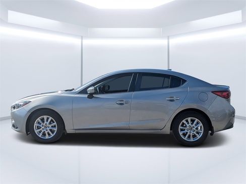 Used 2015 MAZDA MAZDA3 i Grand Touring image 6