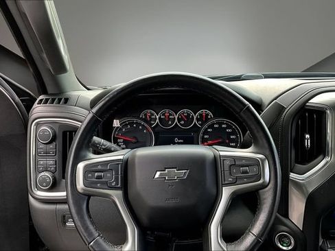 Used 2020 Chevrolet Silverado 1500 RST AWD/4WD image 18