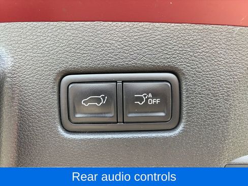 Used 2024 Kia Telluride SX Prestige w/ Towing Package AWD/4WD image 9