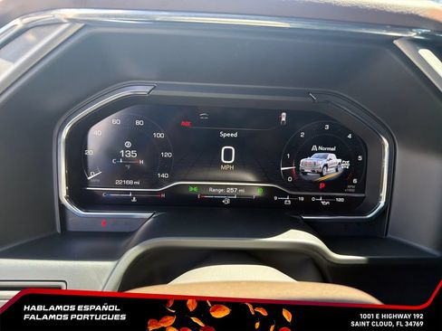 Used 2025 GMC Sierra 1500 Denali w/ LPO, Utility Wall Package AWD/4WD image 9