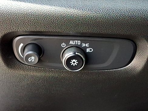 Used 2023 Chevrolet Traverse RS w/ LPO, Floor Liner Package AWD/4WD image 23