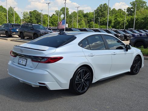 Used 2026 Toyota Camry XSE w/ Premium Plus Package FWD image 3