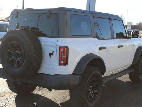 Used 2022 Ford Bronco Wildtrak image 8