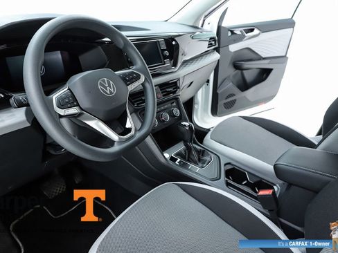 Used 2022 Volkswagen Taos S image 19