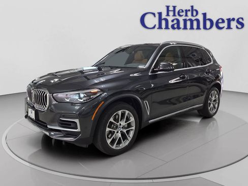 Used 2023 BMW X5 xDrive40i w/ Premium Package image 10