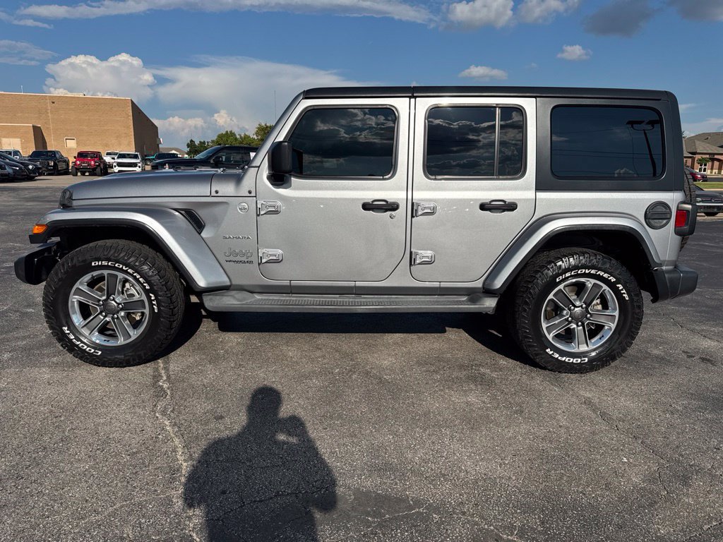 Used 2019 Jeep Wrangler Unlimited Sahara AWD/4WD image 8