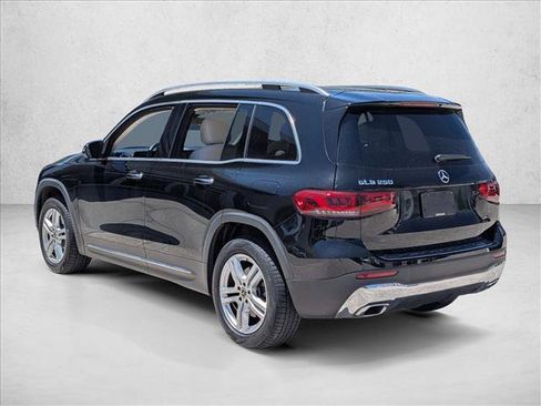 Used 2023 Mercedes-Benz GLB 250 image 8