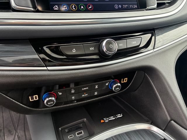 Used 2022 Buick Enclave Essence w/ Experience Buick Package AWD/4WD image 62