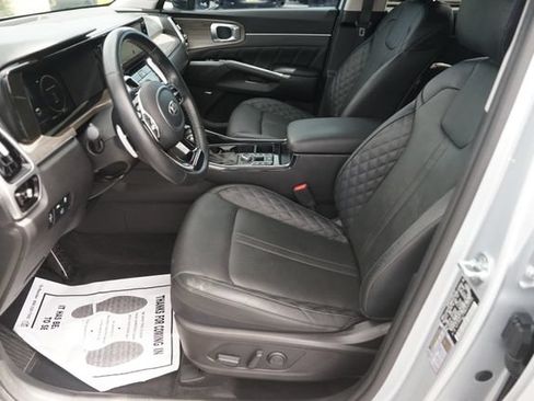 Used 2021 Kia Sorento SX Prestige AWD/4WD image 9