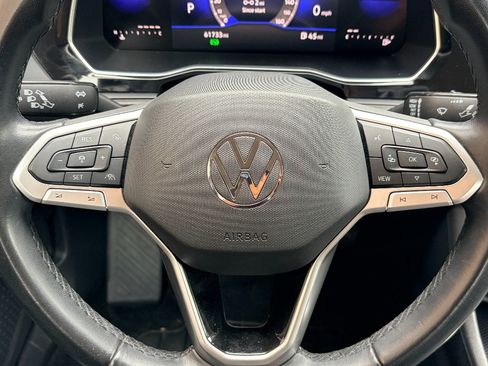 Used 2024 Volkswagen Jetta SE FWD image 15