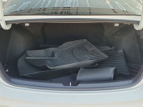 Used 2023 Kia K5 EX image 32