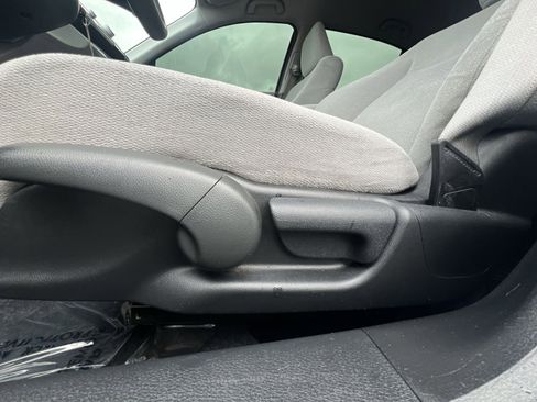Used 2013 Honda Accord LX image 22