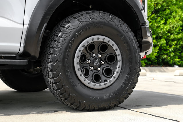 Used 2025 Ford F150 Raptor AWD/4WD image 71