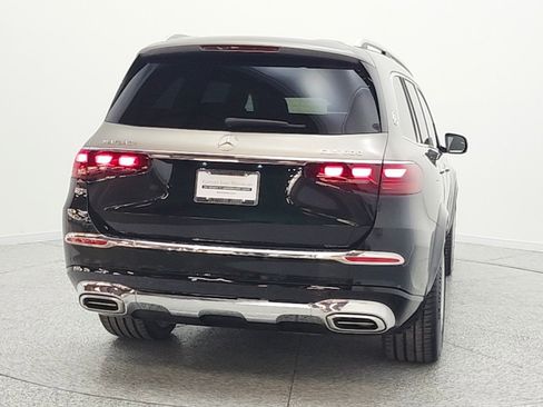 Used 2024 Mercedes-Benz Maybach GLS 600 4MATIC image 6