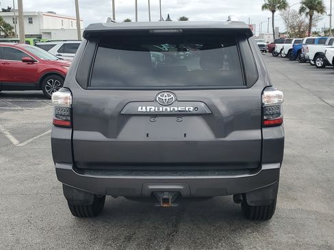 Used 2015 Toyota 4Runner 2WD image 6
