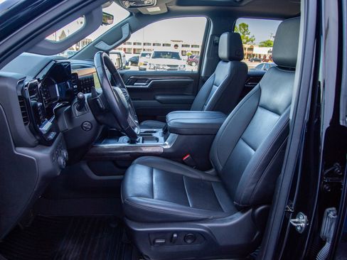 Used 2023 Chevrolet Silverado 1500 LTZ w/ LTZ Premium Package AWD/4WD image 12