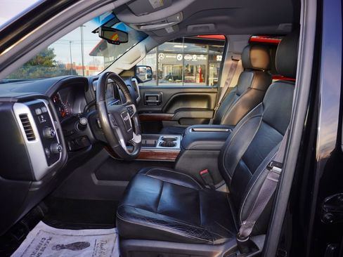 Used 2015 GMC Sierra 1500 SLT w/ SLT Crew Cab Value Package image 25