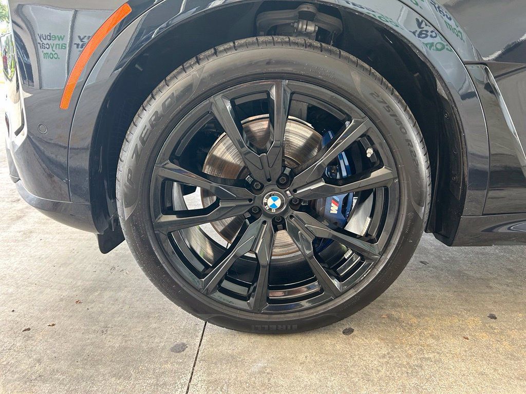 Used 2026 BMW X7 M60i AWD/4WD image 16