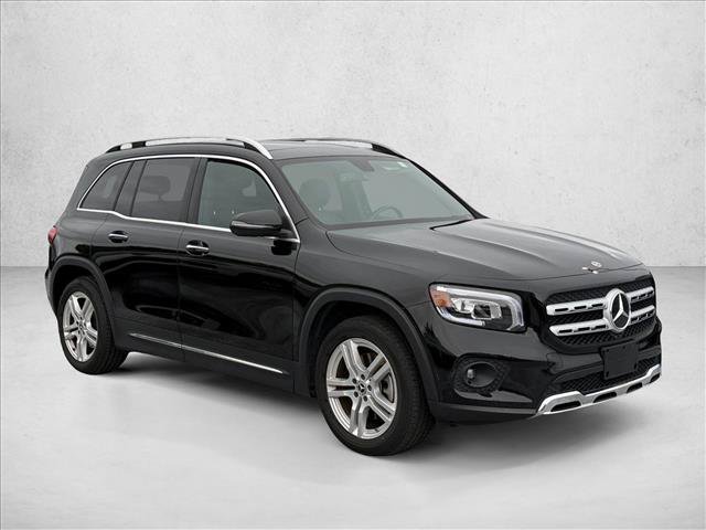 Used 2020 Mercedes-Benz GLB 250 4MATIC image 3